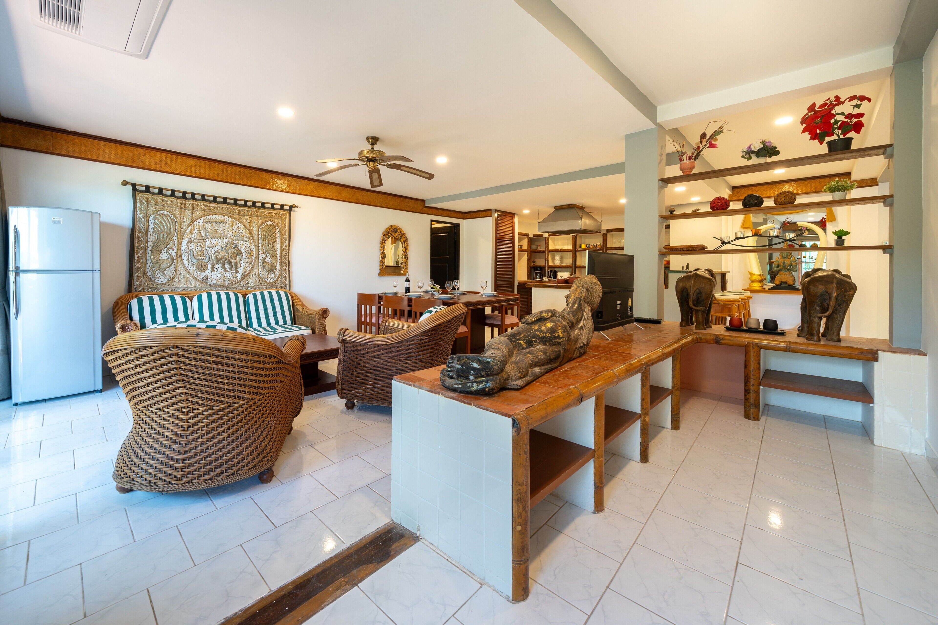 Classic-Penthouse, Gartenblick, Hanglage | Innenbereich