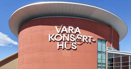 Nice home in Vara with WiFi
