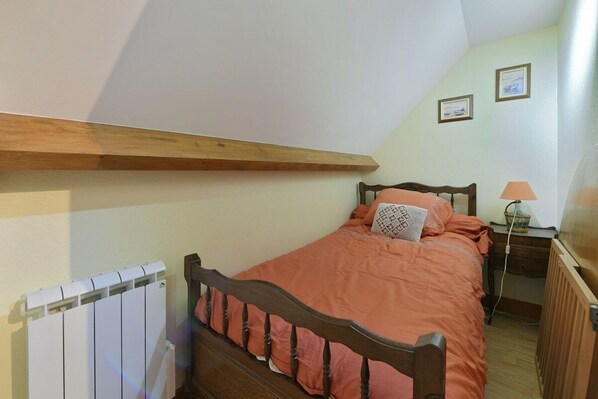 3 chambres, accès Internet, draps fournis