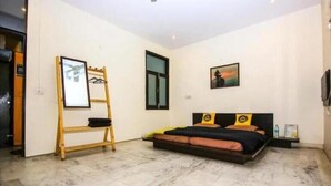 Room - Heistel Delhi (New Delhi)