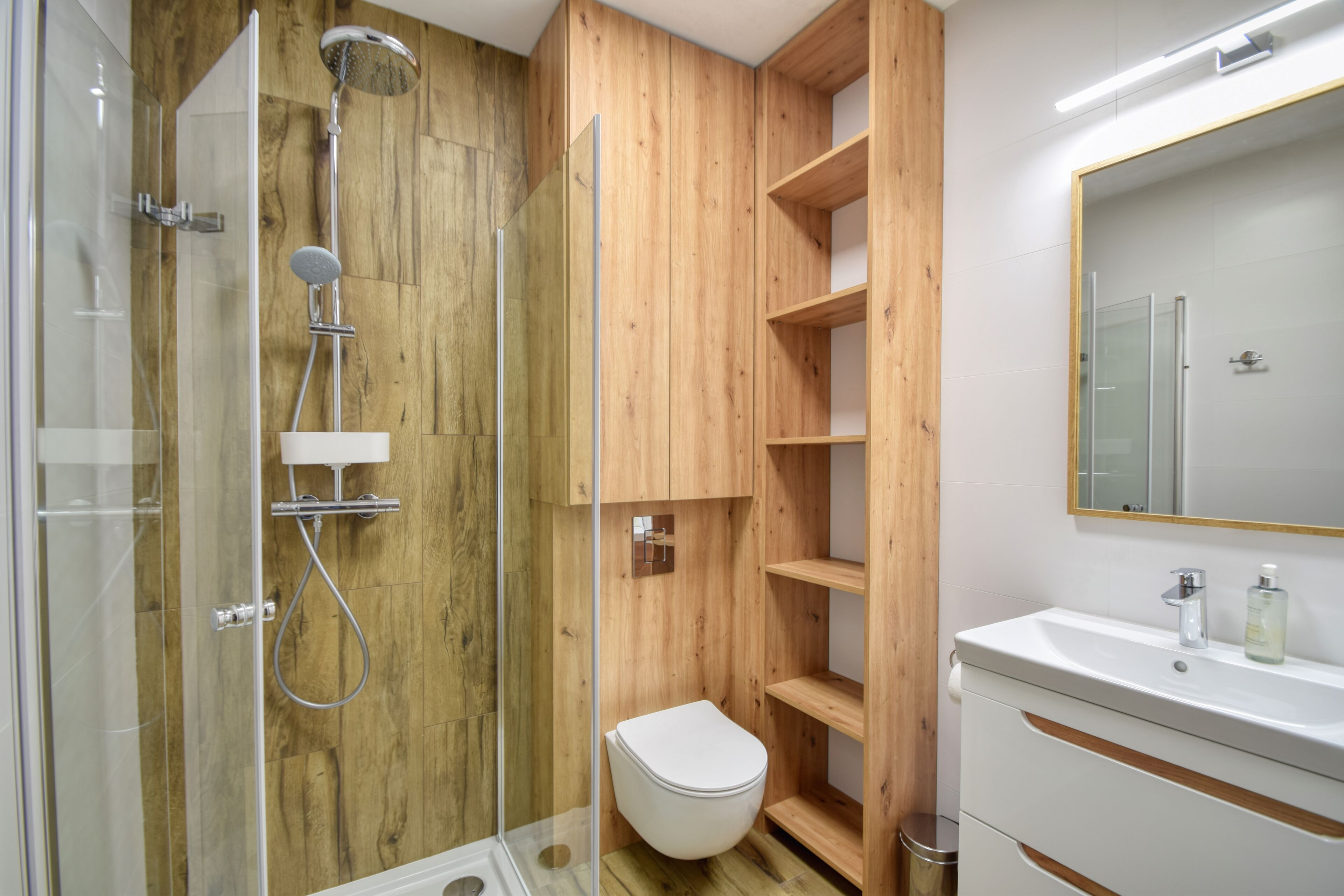 Apartment, Balcony | Bathroom