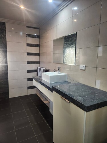 Tidy one bedroom apartment