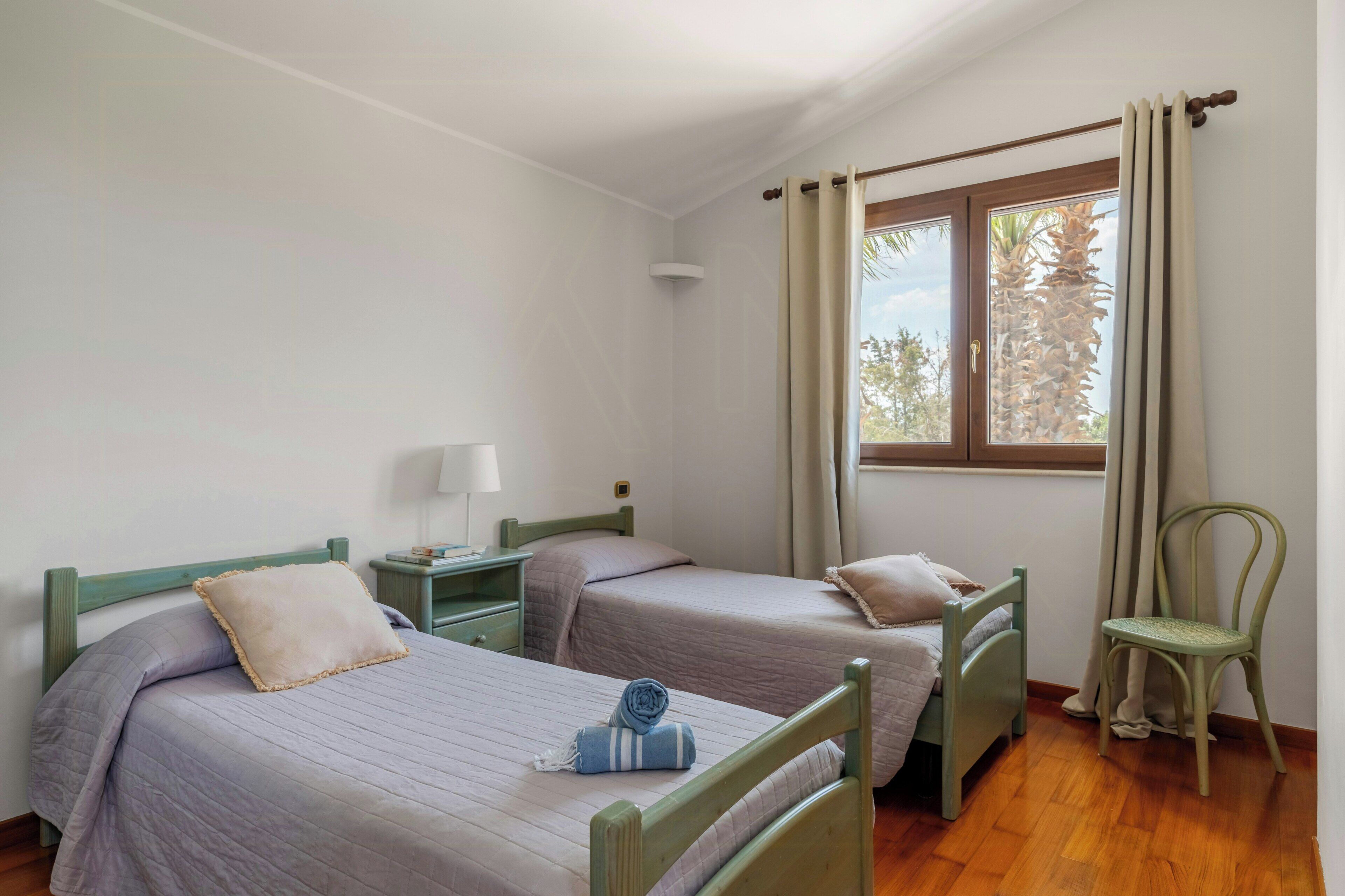 5 bedrooms, WiFi (free)