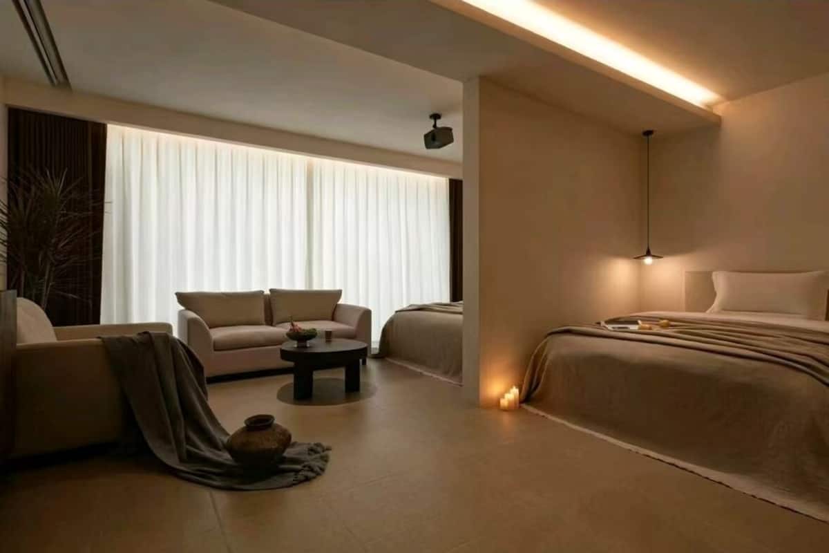 Family Twin Room, Courtyard View | Premium bedding, down comforters, minibar, blackout drapes