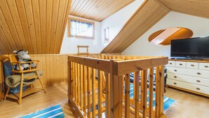 Cabin, 1 phòng ngủ, cạnh sườn núi | Bàn ủi/dụng cụ ủi quần áo, nôi/cũi di động 