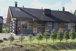 Cabin, 1 Bedroom, Slope side | Exterior