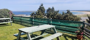 Outdoor dining - Donegal Mobile Home-coast-family Friendly-sleeps 5 (Gortahork)