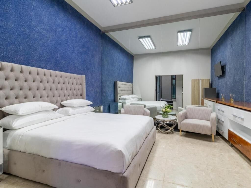 Doppia Classic, patio, vista giardino | Una cassaforte in camera, Wi-Fi gratuito