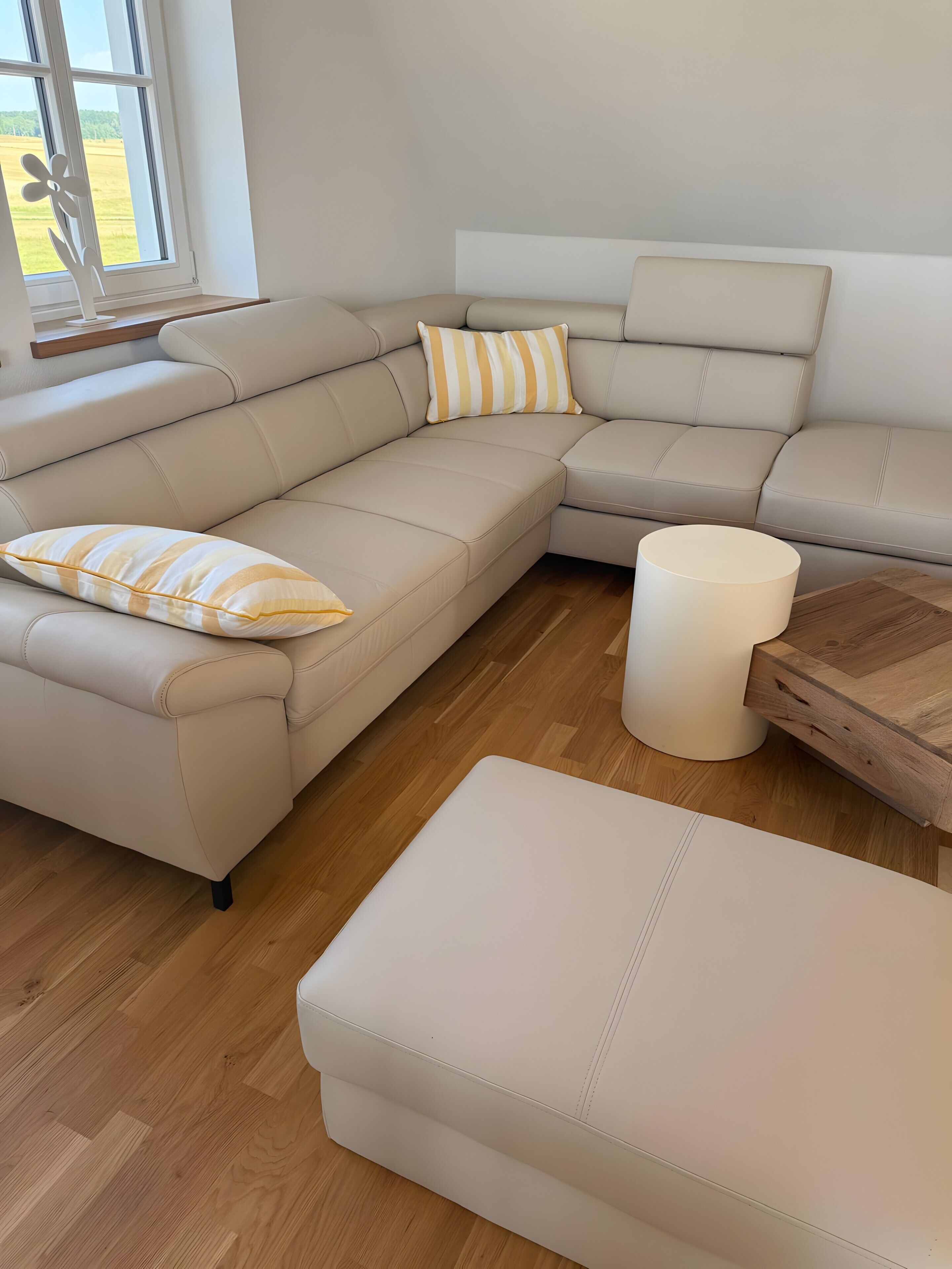 Fernseher, DVD-Player, Stereoanlage