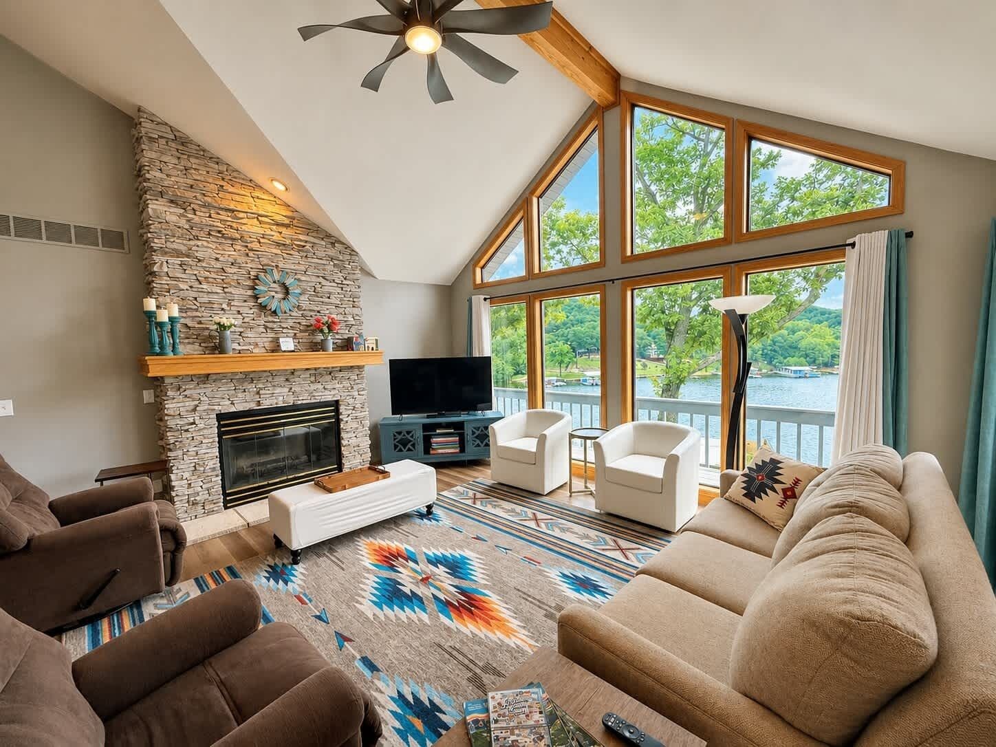 House, Multiple Beds (Making Waves) | Living area