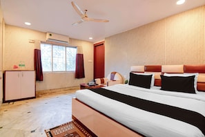 Classic Room | WiFi (free) - Super Collection O Rajarhat Formerly (Kolkata)