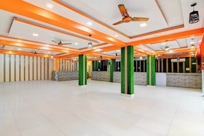 Lobby - Super Collection O Rajarhat Formerly (Kolkata)