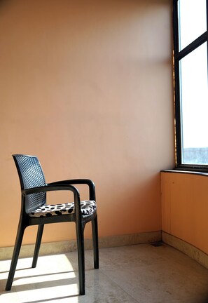 Premium Room | Premium bedding, memory foam beds, bed sheets - Hotel Sukh Sagar (Veraval)