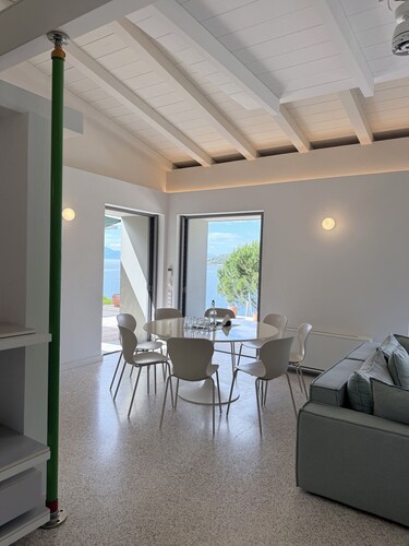 Private Waterfront Escape, Redefined Luxury - A Masterpiece By The Sea