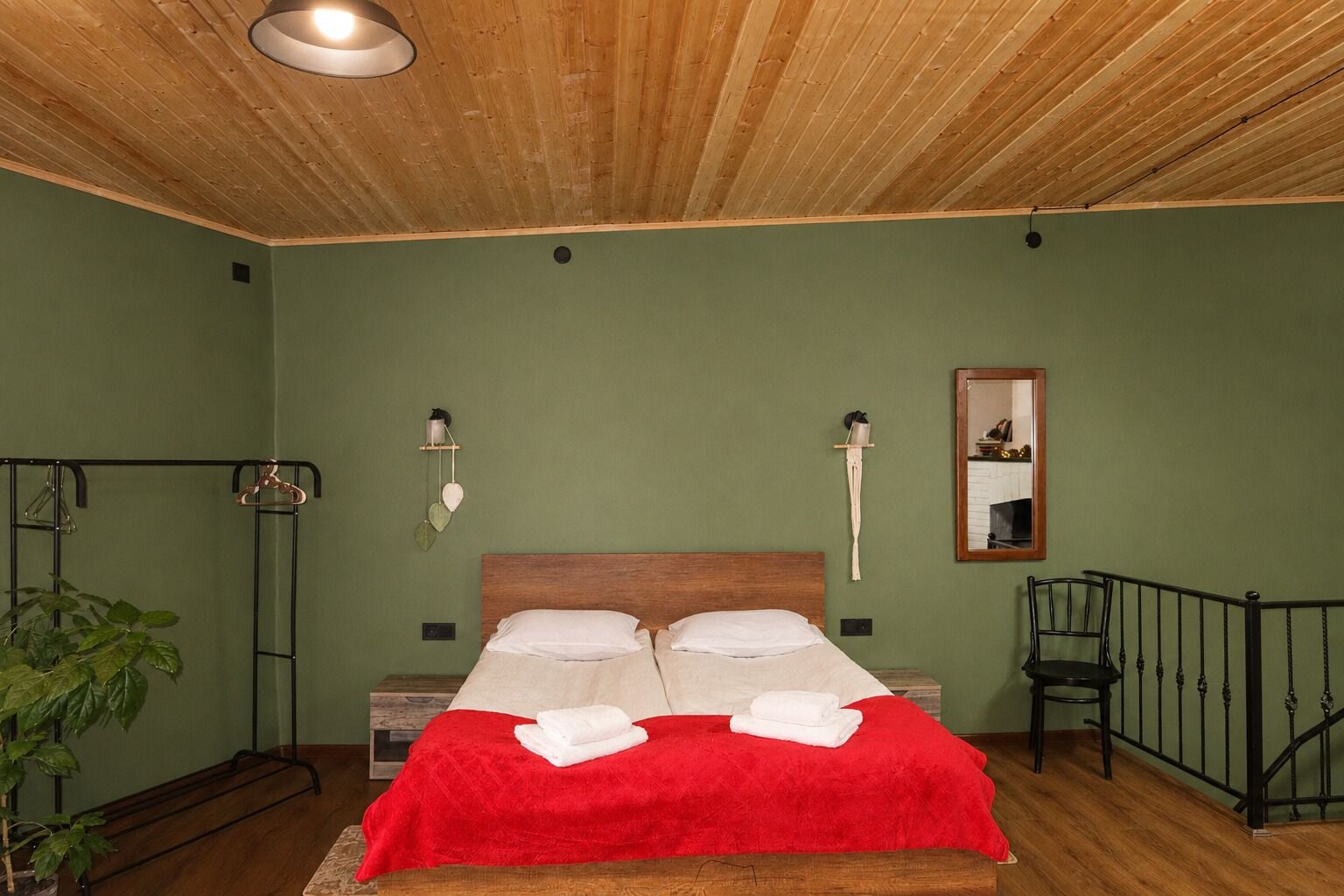 1 bedroom, iron/ironing board, WiFi, bed sheets