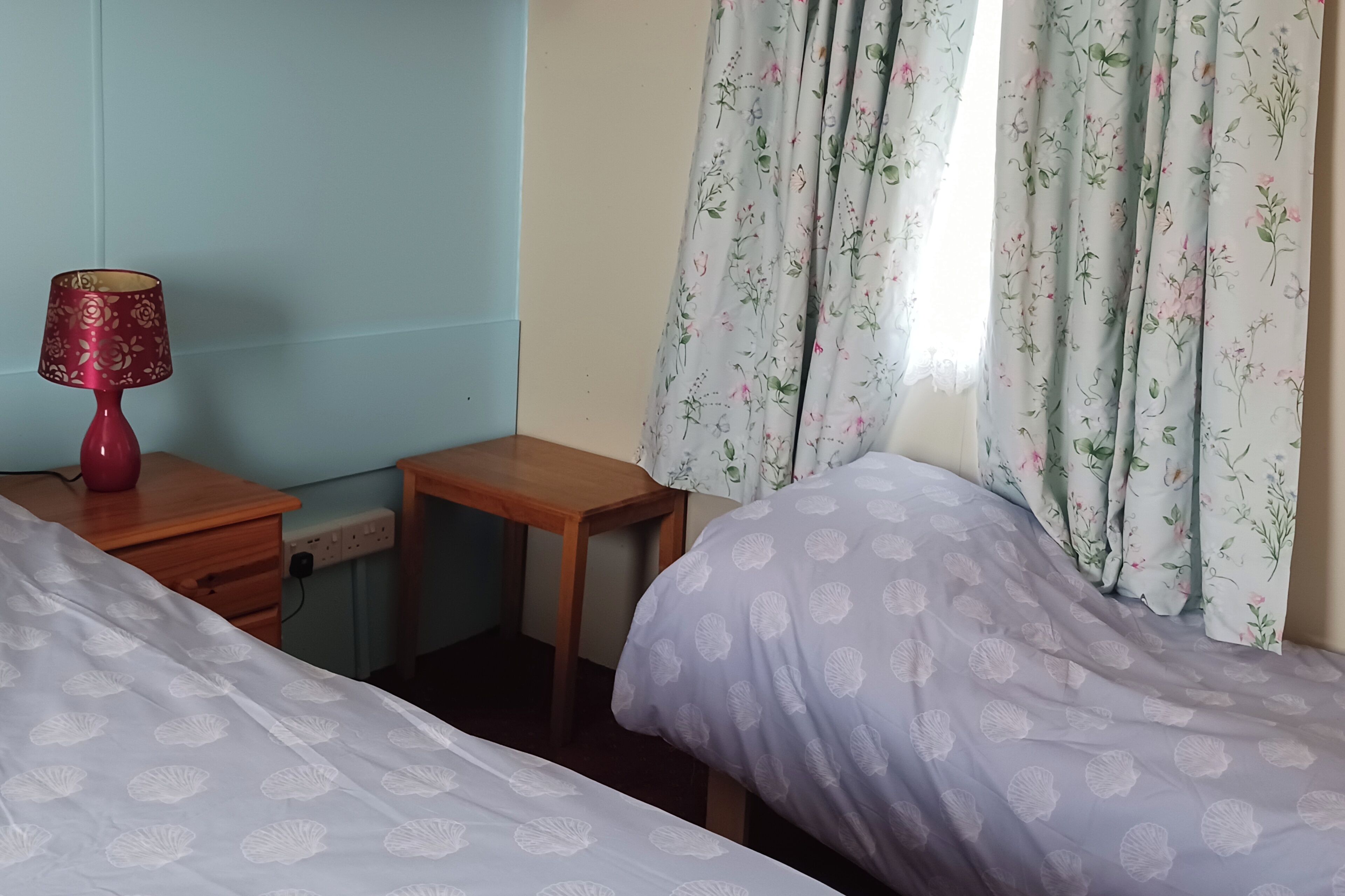 5 bedrooms