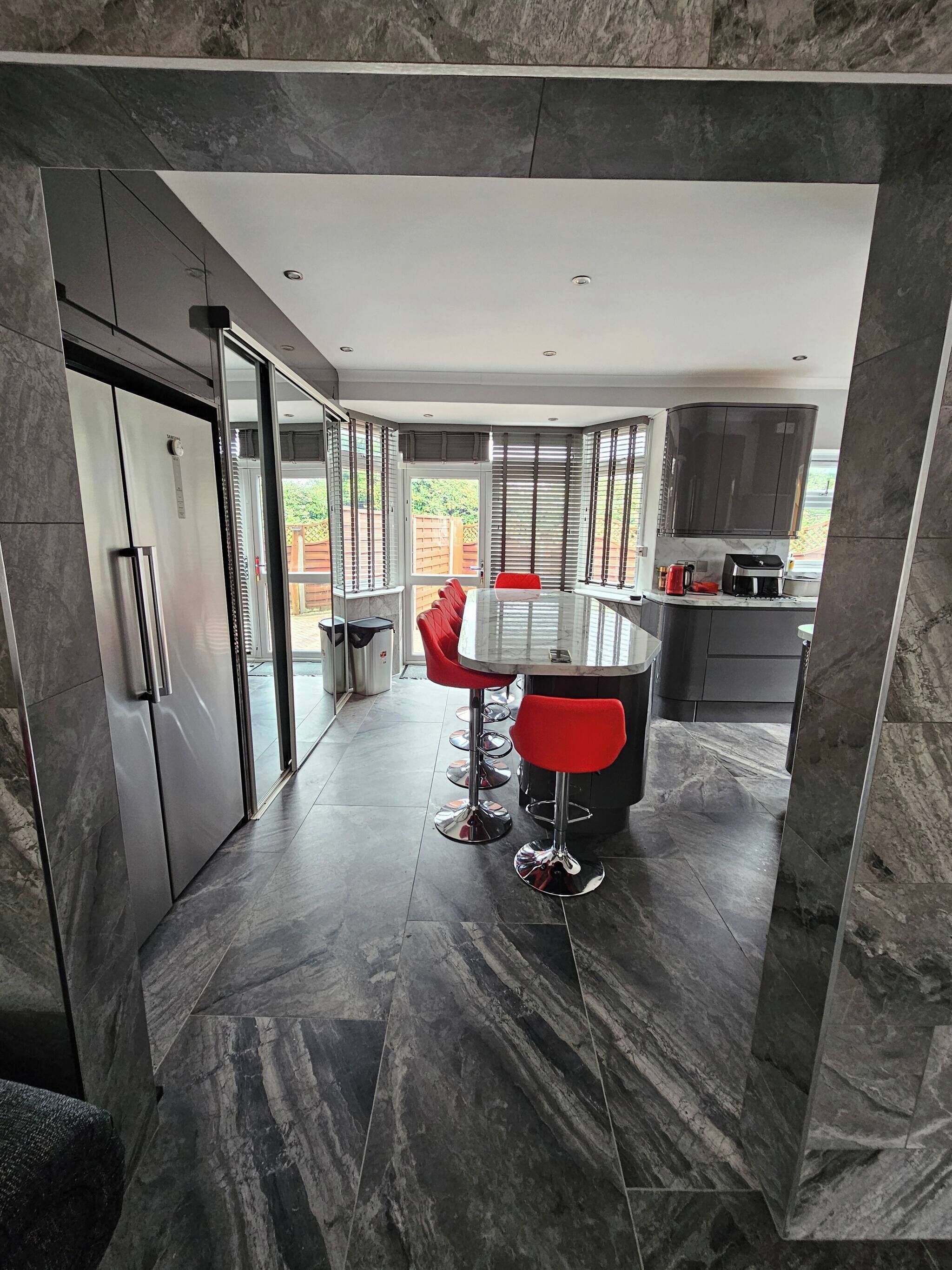 Casa, 5 habitaciones, vista al lago | Cocina privada