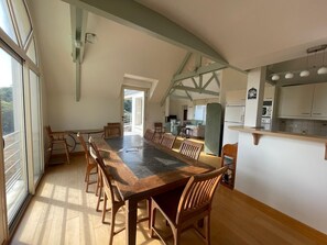 Dining - Villa Ker Gwen - Pen-Guen Beach and Golf Course (Saint-Cast-le-Guildo)