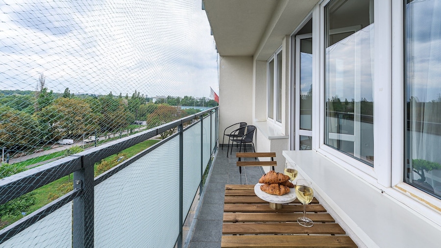 Lumina 3room Apart with Balcony near ZOO