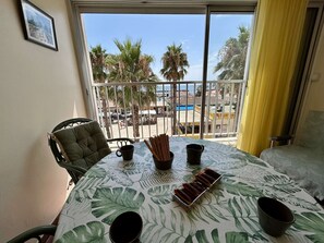 用餐區