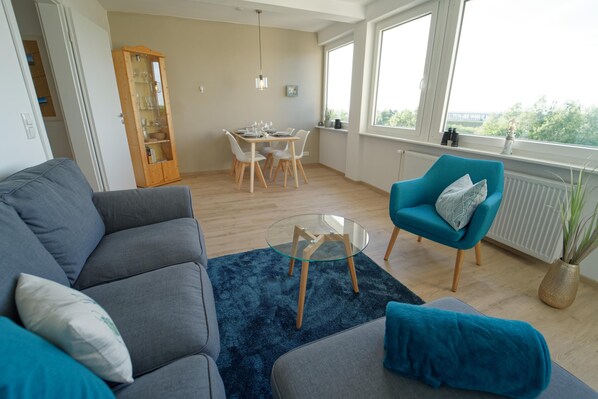 Living area - Vrbo Property (Cuxhaven)