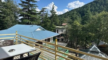 Family Suite, Balcony, Mountain View | Outdoor dining