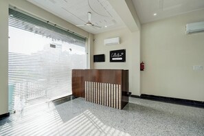 Lobby - Collection O Kesar Crossway  (Jaipur)
