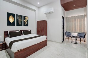 Desk, free WiFi - Collection O Kesar Crossway  (Jaipur)