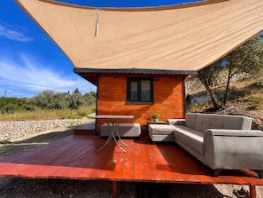 Bungalow, 1 Bedroom, Smoking, Balcony | Outdoor dining