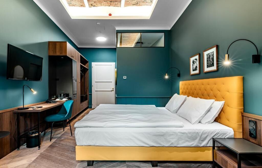 Habitació doble o amb dos llits individuals Deluxe | Caixa forta a l'habitació i cortines opaques 