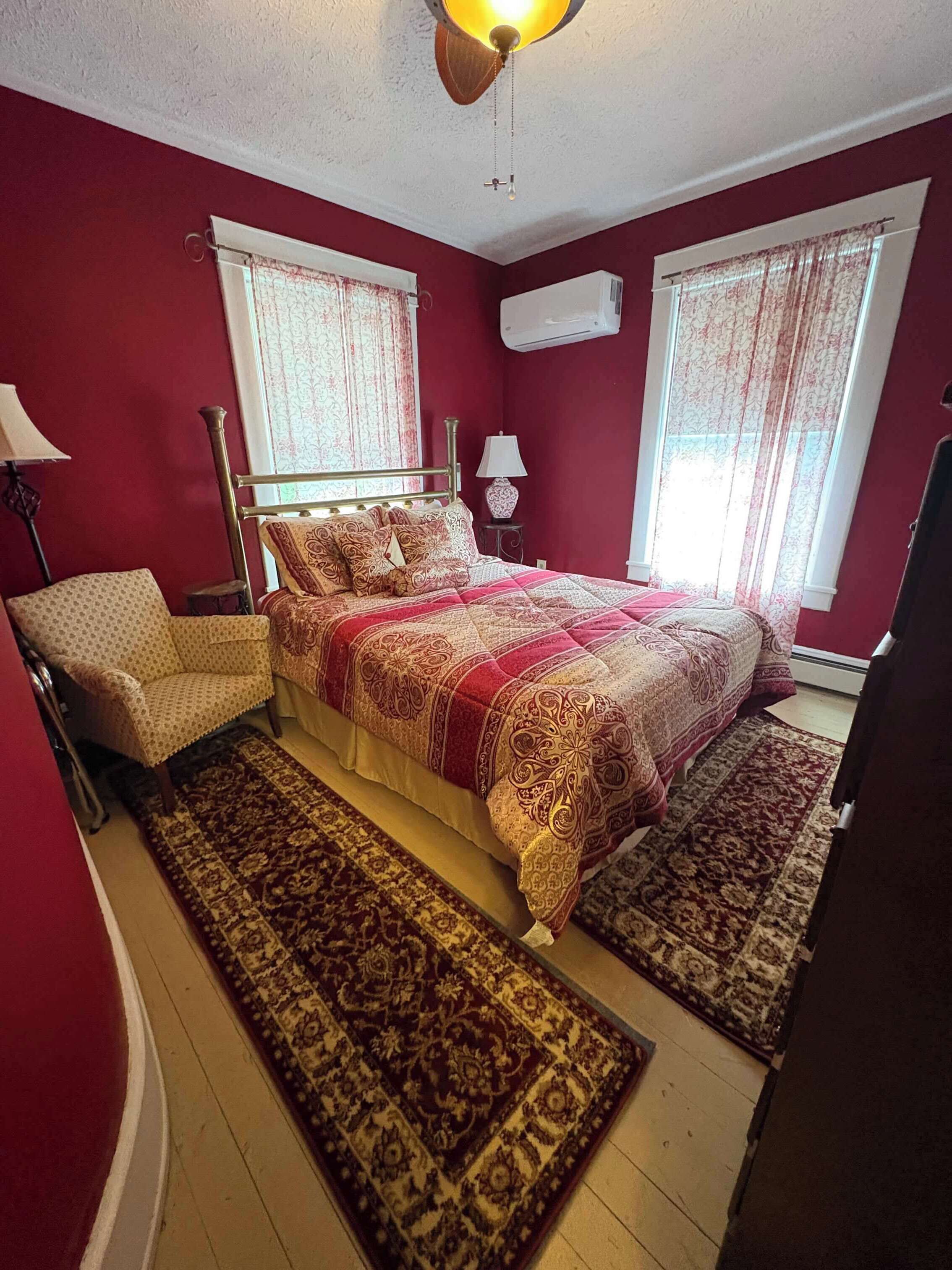 4 Schlafzimmer, Bügeleisen/Bügelbrett, kostenloses WLAN, Bettwäsche