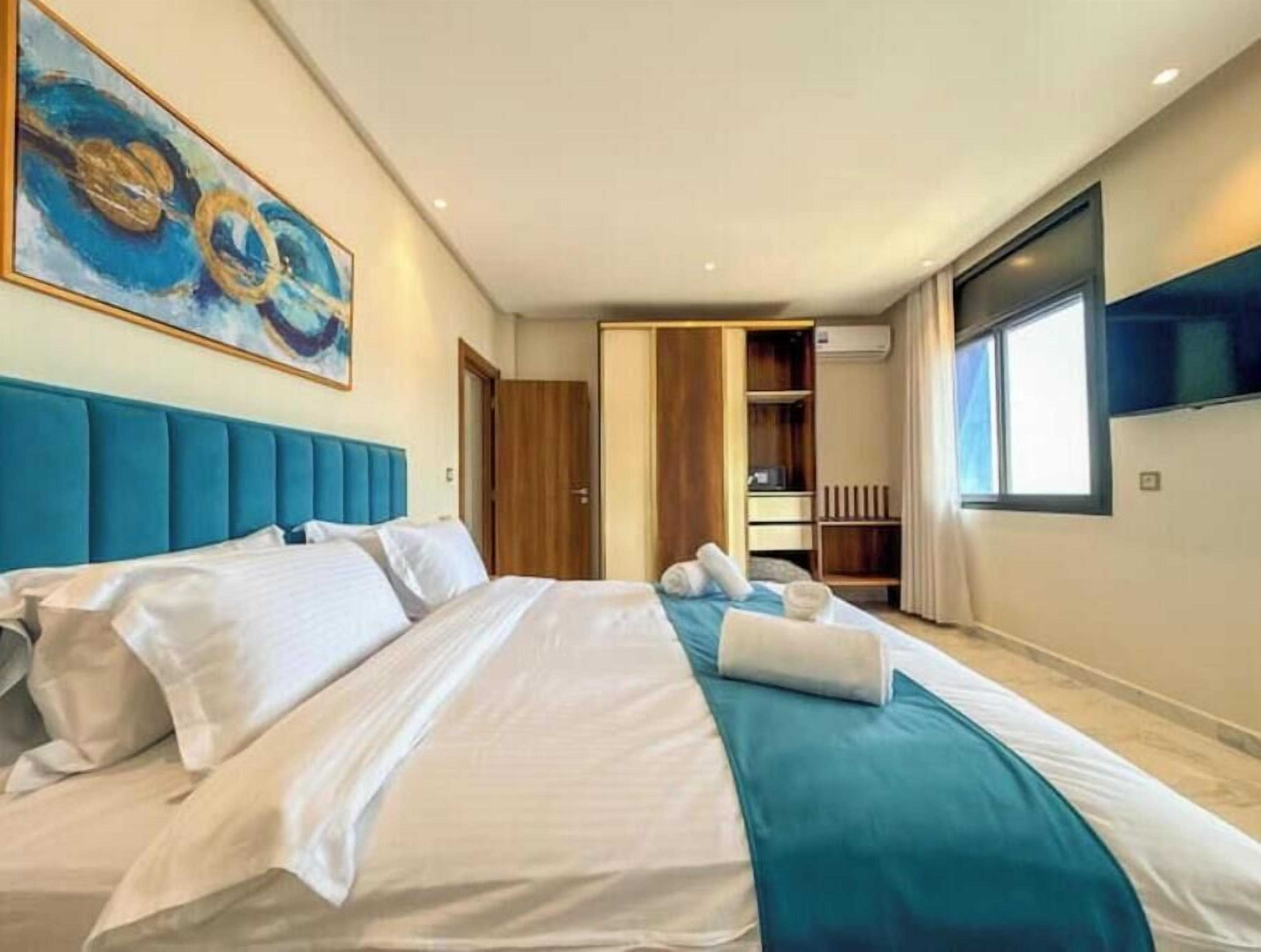 2 chambres, fer et planche à repasser, Wi-Fi, draps fournis