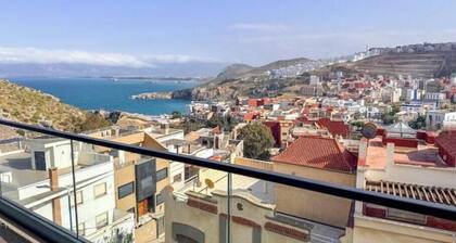 Apartment with sea view and panoramic balcony