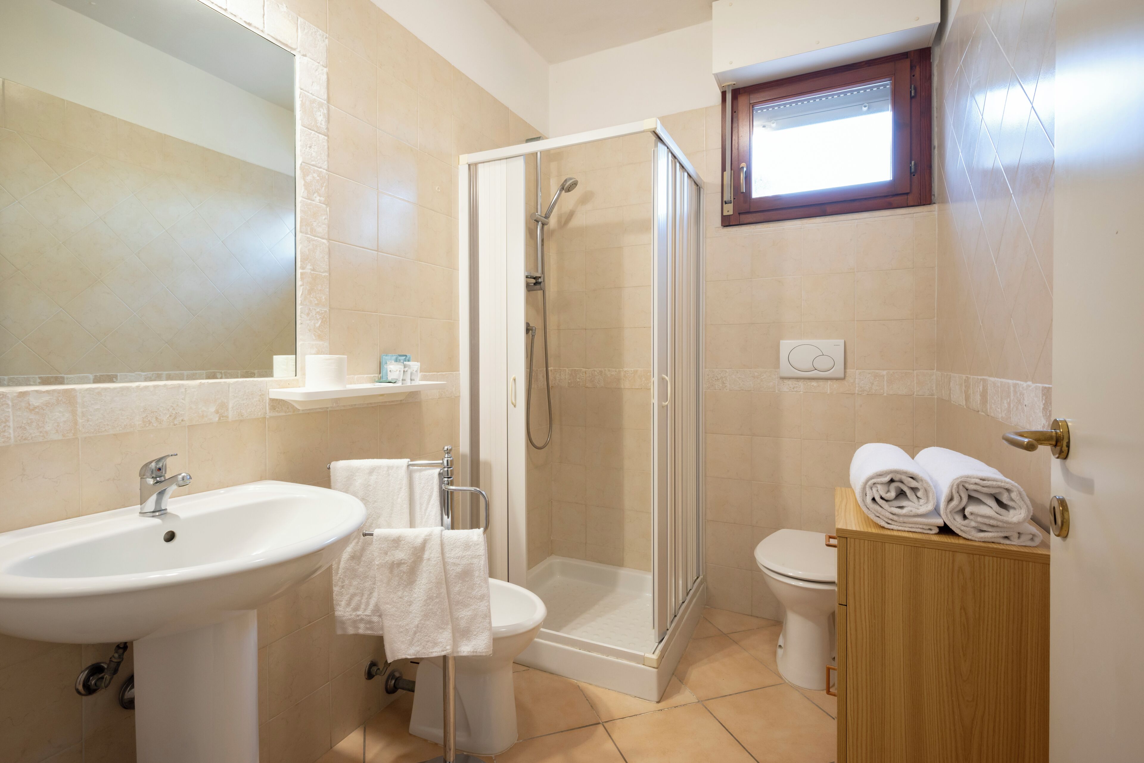 Apartment, 1 Bedroom, Balcony | Bathroom
