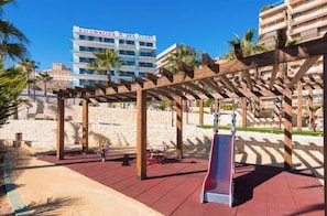 Property grounds - Luxury at the Beach (Los Arenales del Sol)