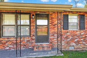 House (3 Bedrooms) | Interior - Golf & Chill! Family-friendly Augusta Home (Augusta)