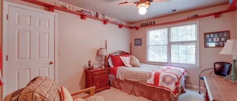 House (4 Bedrooms) | Interior