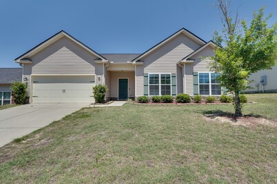 Feels Like Home! Spacious Retreat Near Augusta