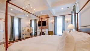Casa (Multiple Bedrooms) | Interior