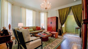 House (Multiple Bedrooms) | Interior