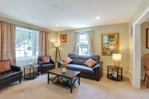 7 Mi to Johns Hopkins! Family Home w/ Yard & Deck