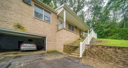 3 Mi to Mill Creek Parks - Pet Friendly!