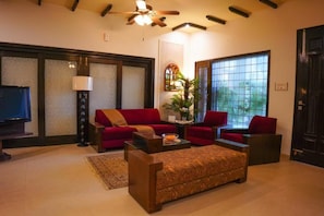 Living area - Marigold House (Amritsar)