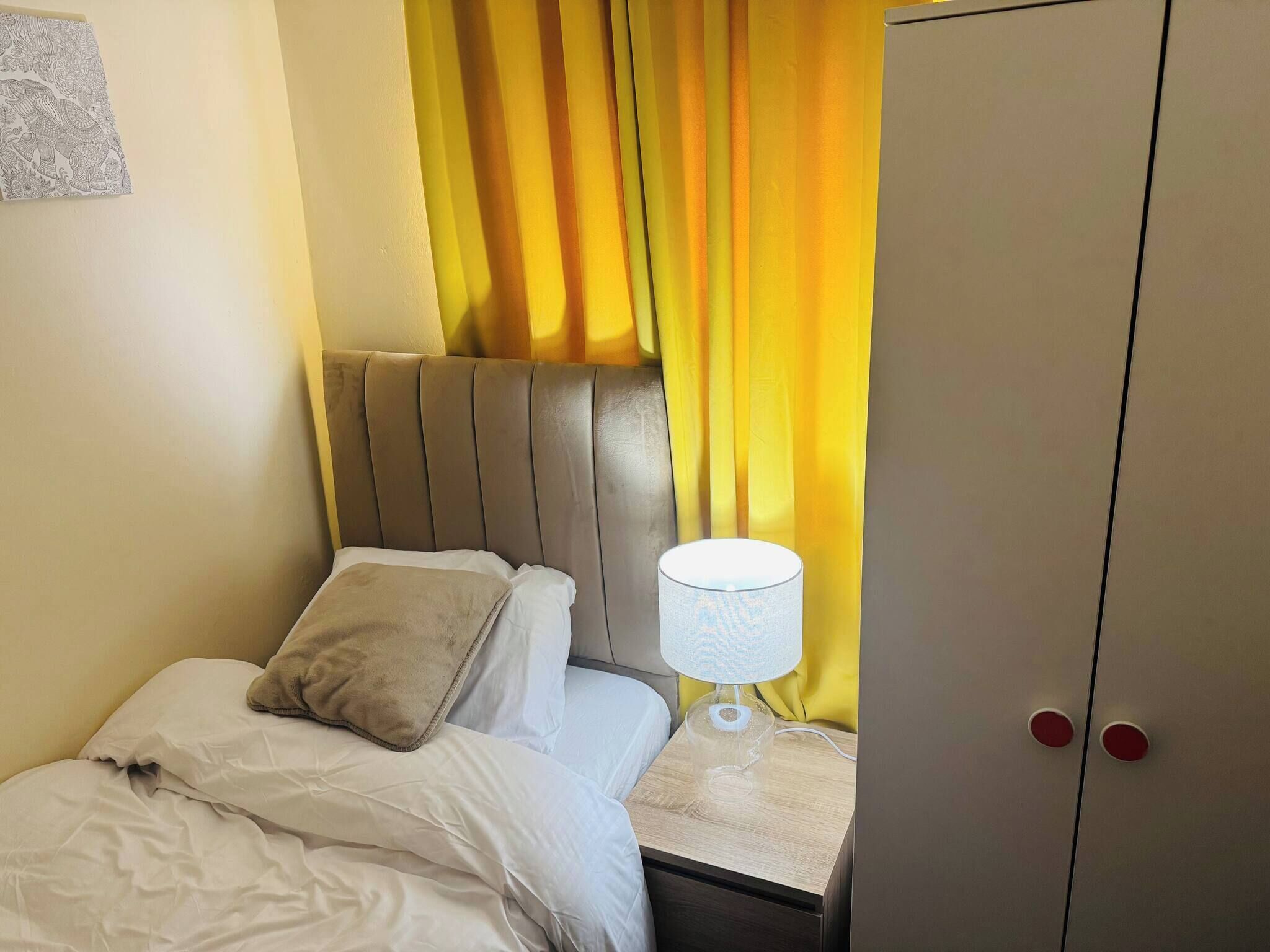 1 bedroom