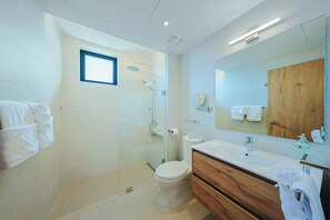 Bathroom - Bonsai Studio-Harmony 109 (Noord)