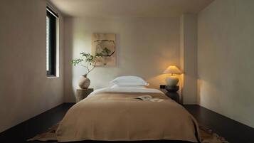 Ropa de cama de alta calidad y escritorio