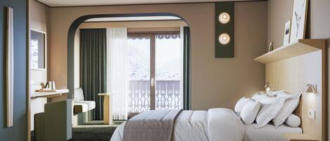 Quarto de hotel com cama, mesa de cabeceira, abajur e vista para uma varanda com guarda-corpo.