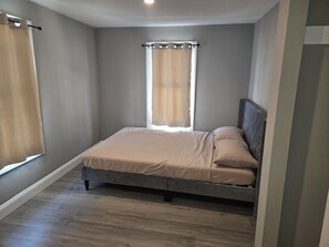 WiFi, bed sheets - Charming 3BR Townhome – 10-Min Walk to Boardwalk (Wildwood Crest)