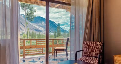 Aksai Boutique Hotel