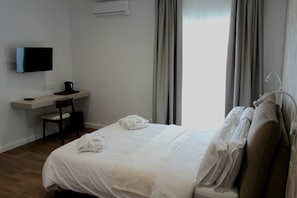 Deluxe Double Room, Balcony